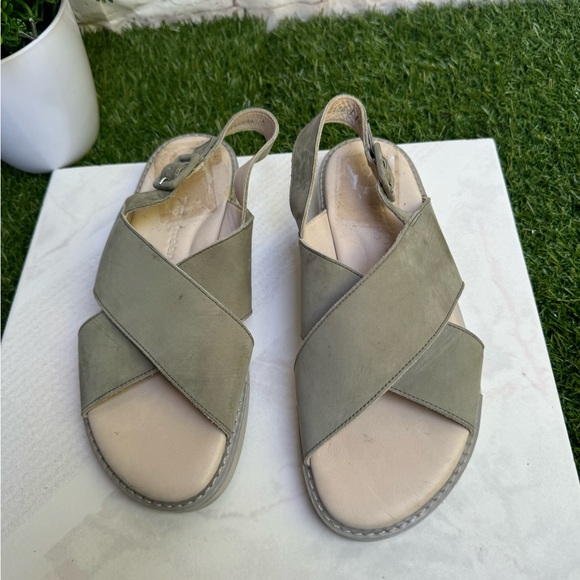 Paul Green Heaven Slingback Sandal in Sage Green size US 7.5 women UK 5 - Picture 4 of 10